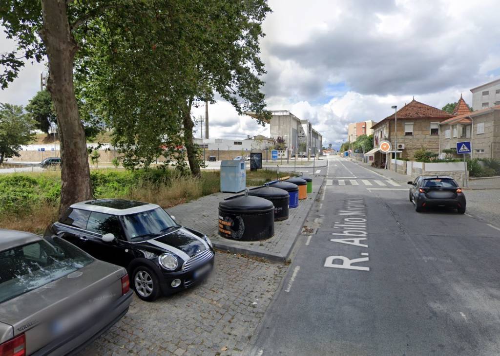 Oleoes-Rua-Ab&iacute;lio-Miranda-1024x731