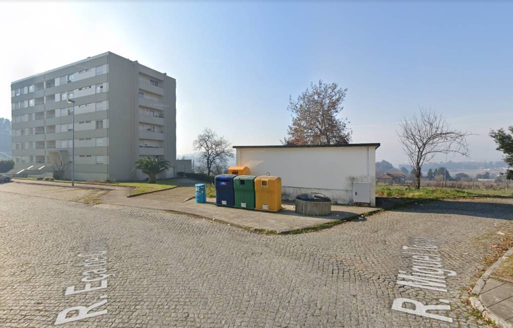 Oleoes-Rua-Eca-Queiros-1024x655