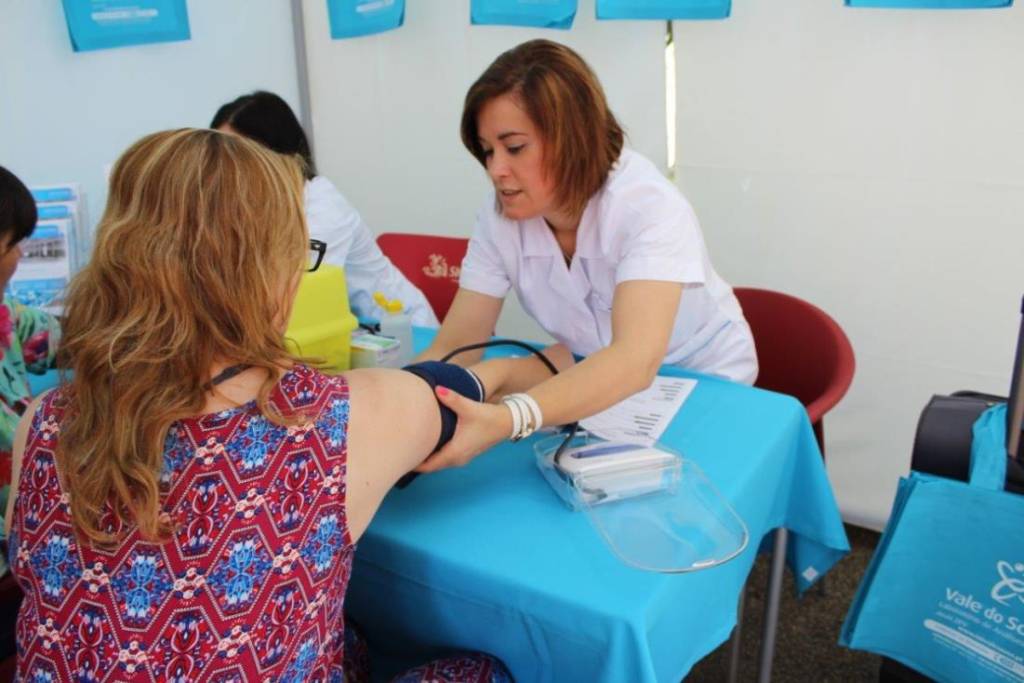 feira-da-saude-da-associacao-de-dadores-de-sangue-terras-do-vale-do-sousa-efetuou-mais-de-1-000-rastreios-2