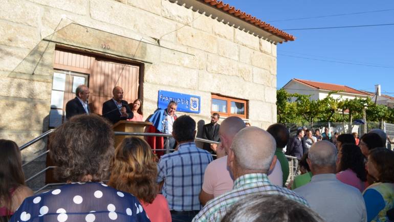 Freguesia de Valpedre inaugura várias obras