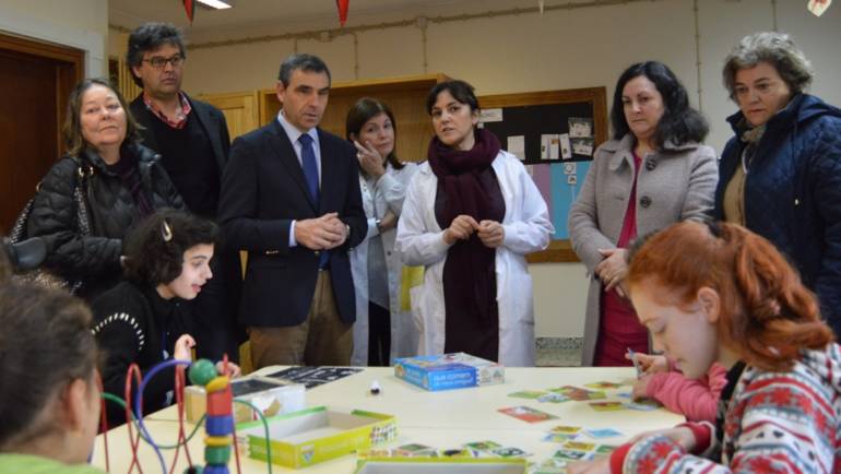 Câmara Municipal e Agrupamento de Escolas Joaquim de Araújo inauguraram sala de Unidade Especializada de Apoio à Multideficiência