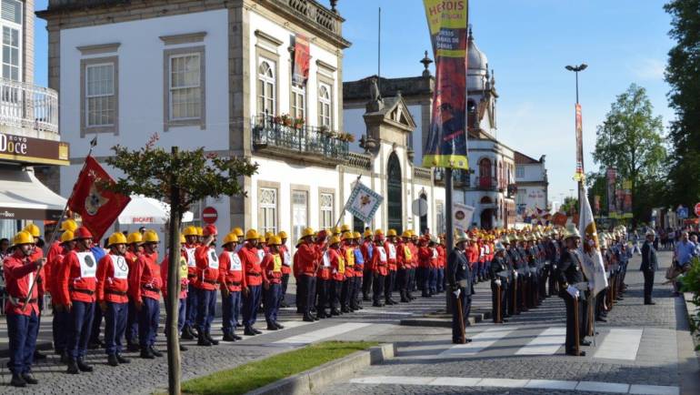 Cerca de 700 Bombeiros de Todo o País Participam nos Concursos Nacionais de Manobras