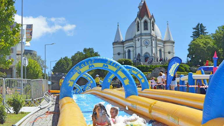 “Noite Branca”, “Water Slide Summer” e Abertura Oficial das Piscinas Exteriores Atraíram Mais de 150 Mil Visitantes a Penafiel