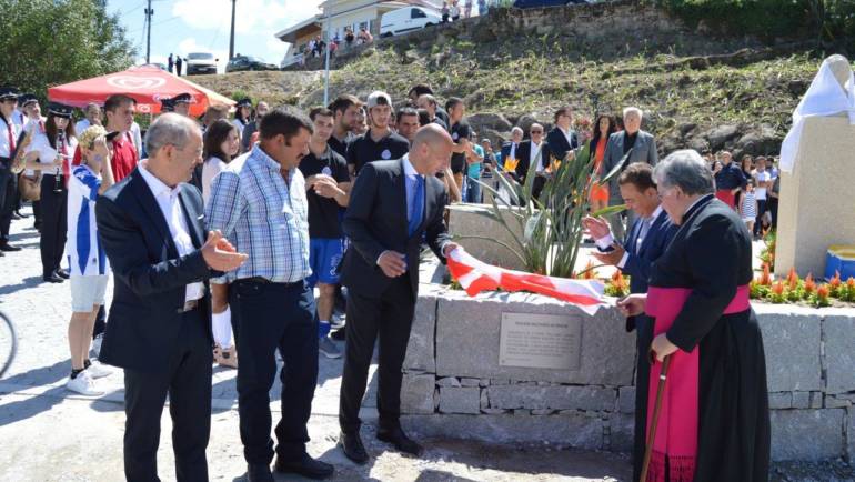 Câmara de Penafiel Lançou Primeira Pedra do Multiusos de Boelhe