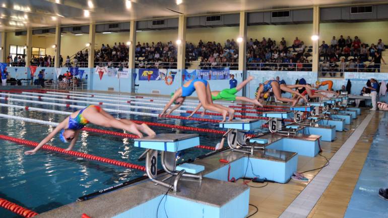 PENAFIEL COM 13 LUGARES DE PÓDIO NOS CAMPEONATOS REGIONAIS DE NATAÇÃO EM INFANTIS