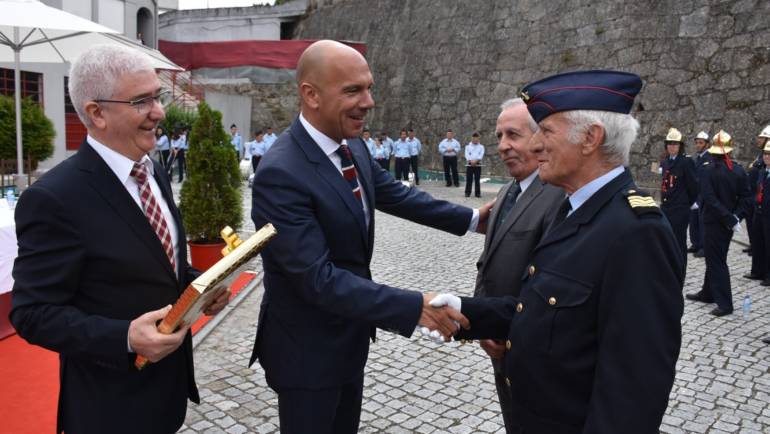 BOMBEIROS ISENTOS DO PAGAMENTO DE IMI E COM APOIO NAS RENDAS