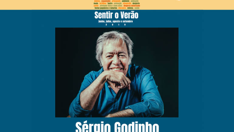 SÉRGIO GODINHO APRESENTA DISCO “NAÇÃO VALENTE” EM CONCERTO INTIMISTA NA PRAÇA DA ESCRITARIA