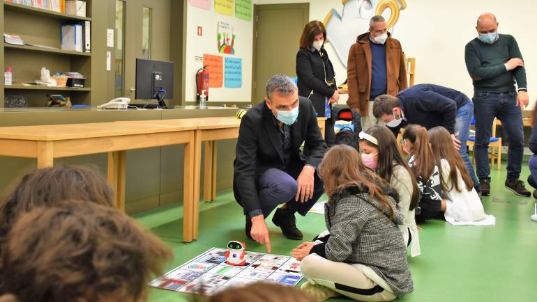 CÂMARA DE PENAFIEL DÁ NOVO IMPULSO À PROGRAMAÇÃO E ROBÓTICA NAS ESCOLAS