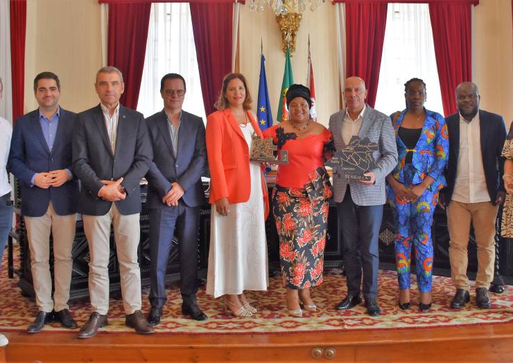 PENAFIEL FIRMA PROTOCOLO DE COLABORAÇÃO COM INSTITUTO PIAGET DE ANGOLA